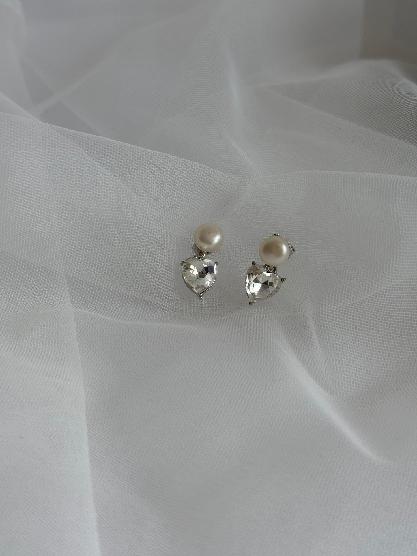 Viviana Pearl Heart Earrings