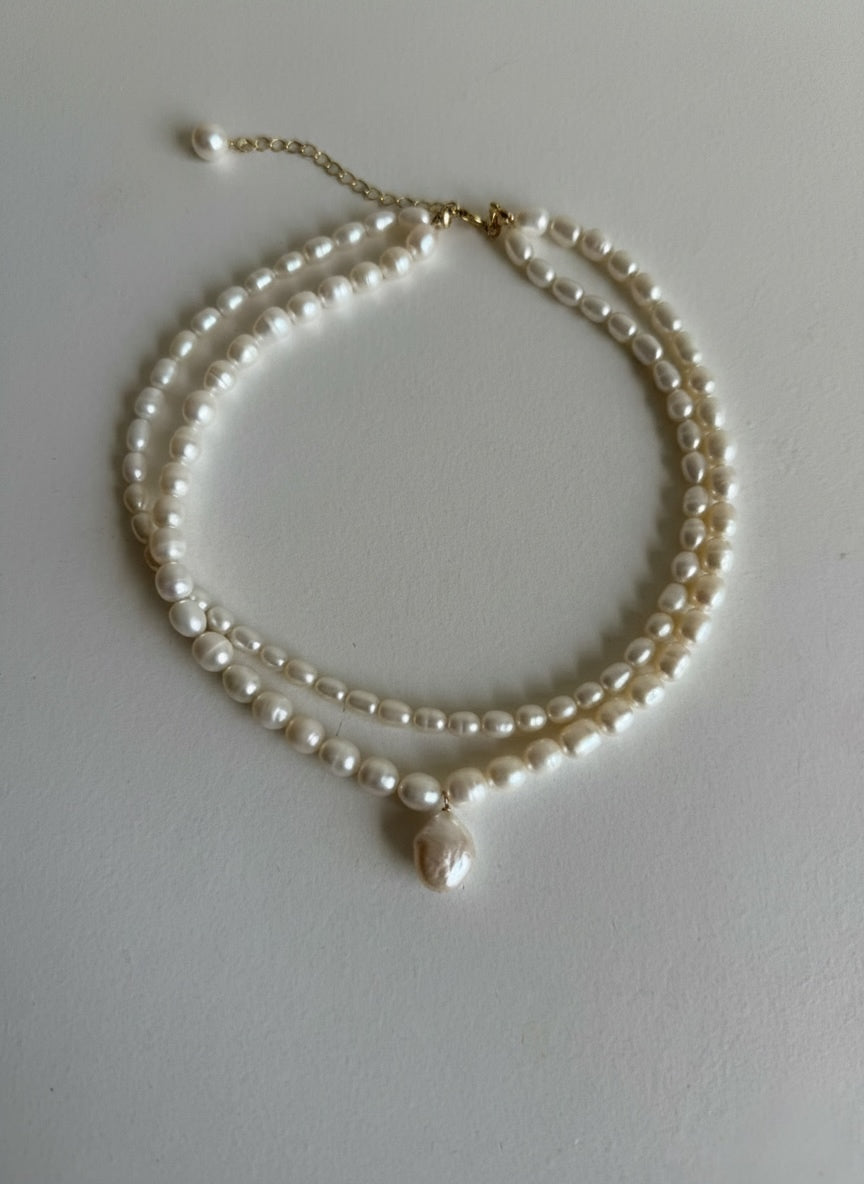 Aveline double baroque Pearl Choker