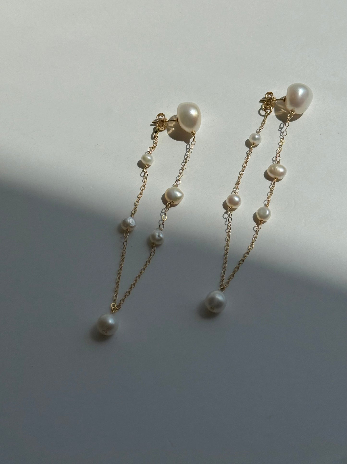 Lila Chain Loop Earrings