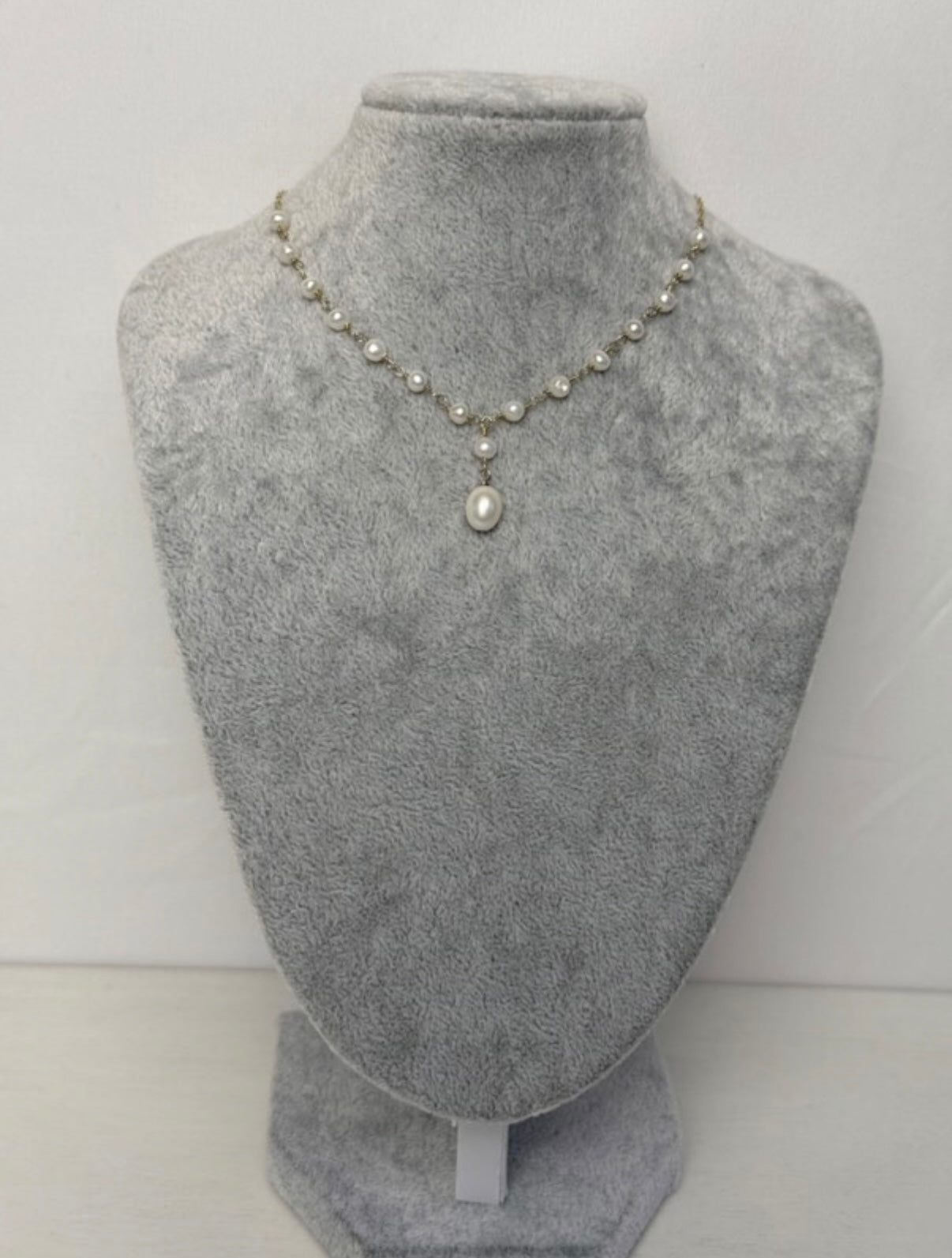 Cordelia Wire Wrapped Pearl pendant Necklace