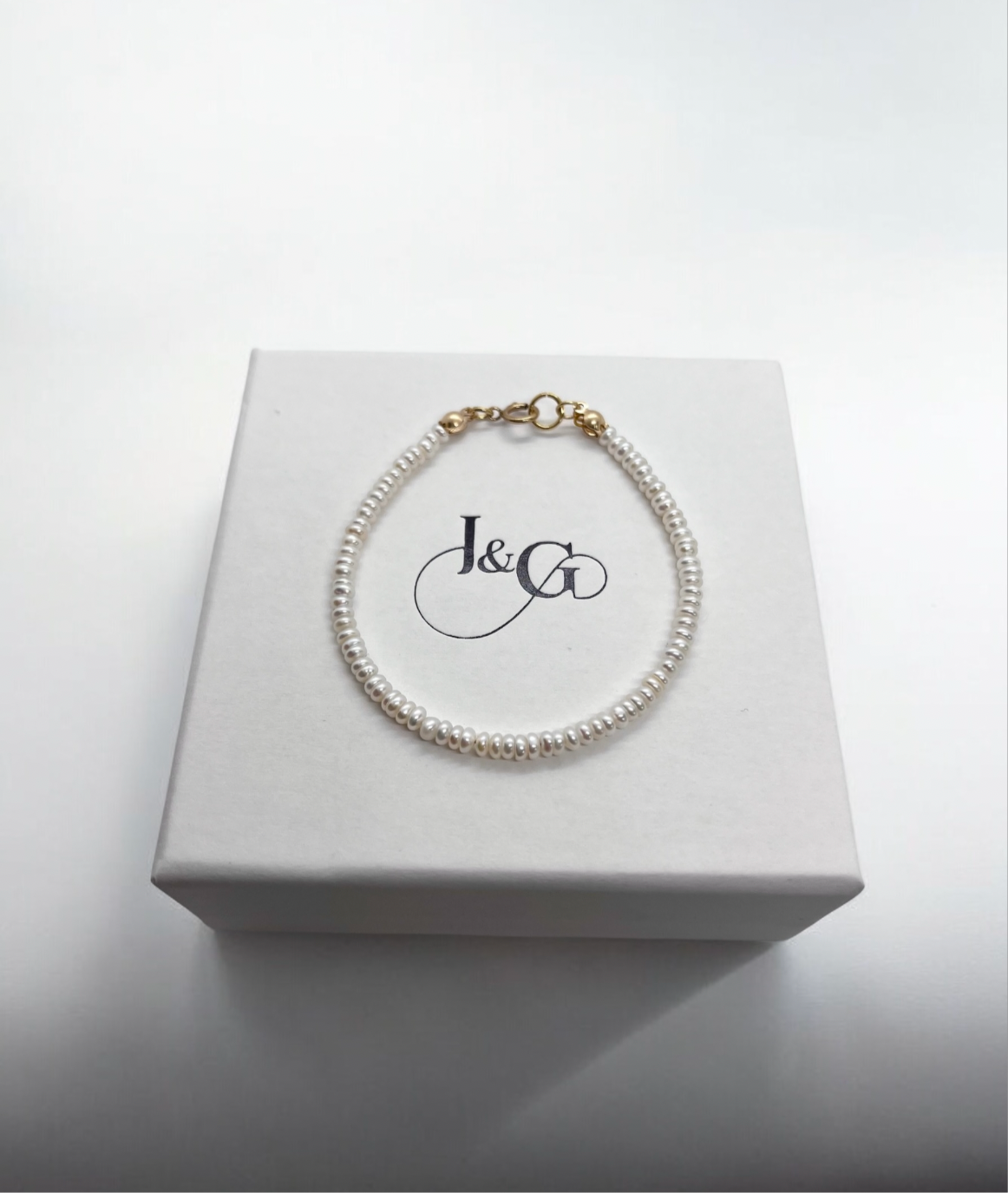 Ada Mini Rondelle Pearl Bracelet