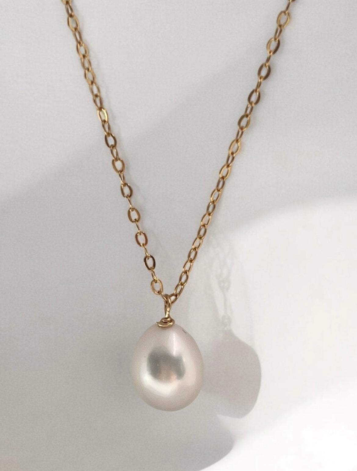 Theodora Teardrop Pearl Pendant Necklace