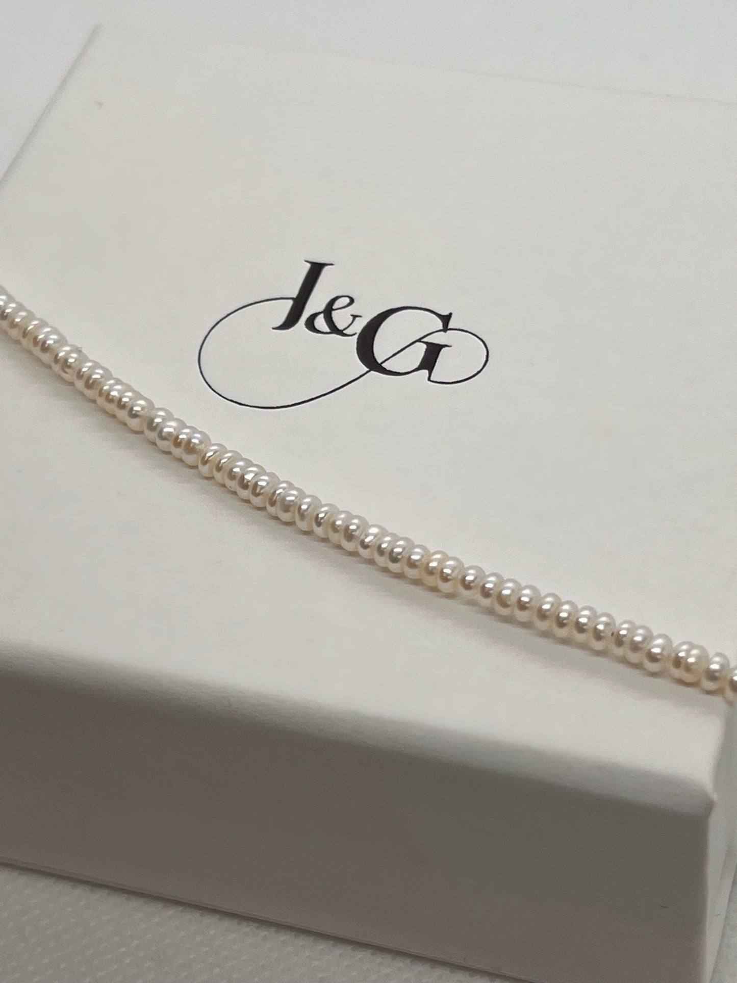 Ada Mini Rondelle Pearl Bracelet