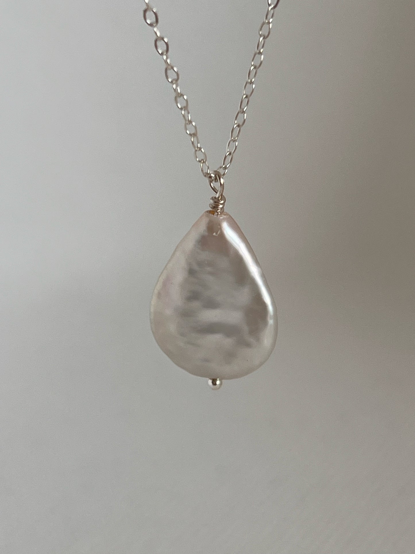 Delilah Freshwater Flat Teardrop Pearl Pendant Necklace