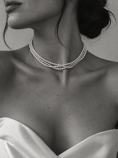 Anaïs Three Strand Pearl Choker