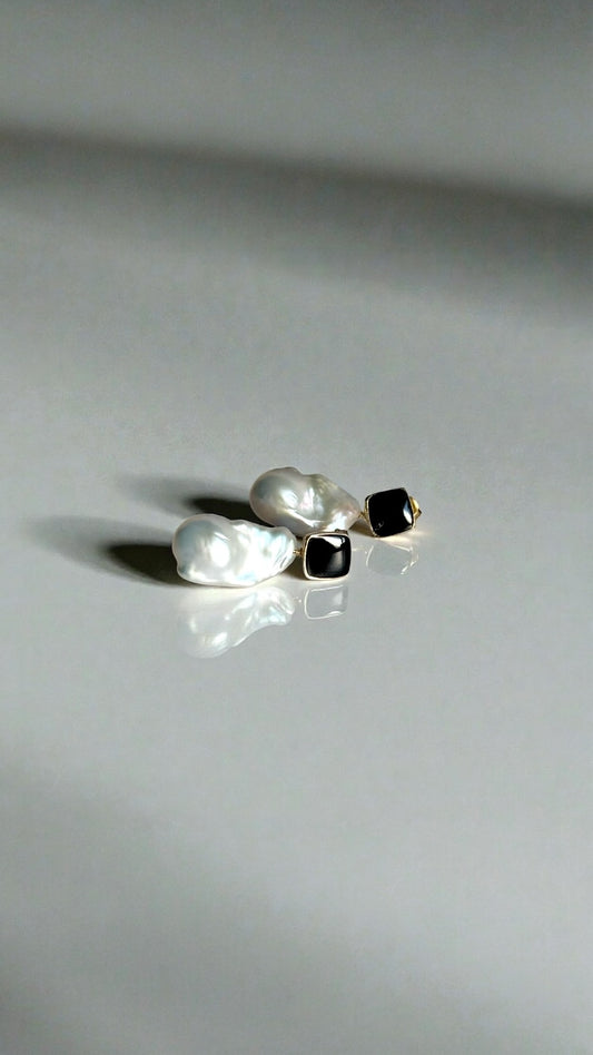 Lilith Baroque Pearl and Black Stud Earrings