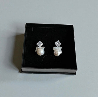 Lyra Detachable Baroque Pearl & Crystal Stud Earrings