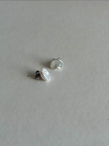 Isabella Triple Pearl Detachable Earrings