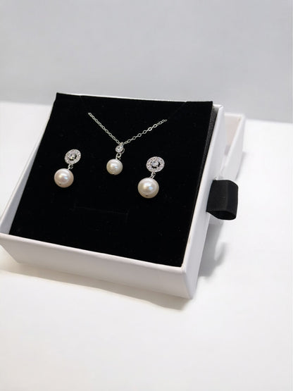 Willow Cubic Zirconia Necklace & Earring Pearl Set