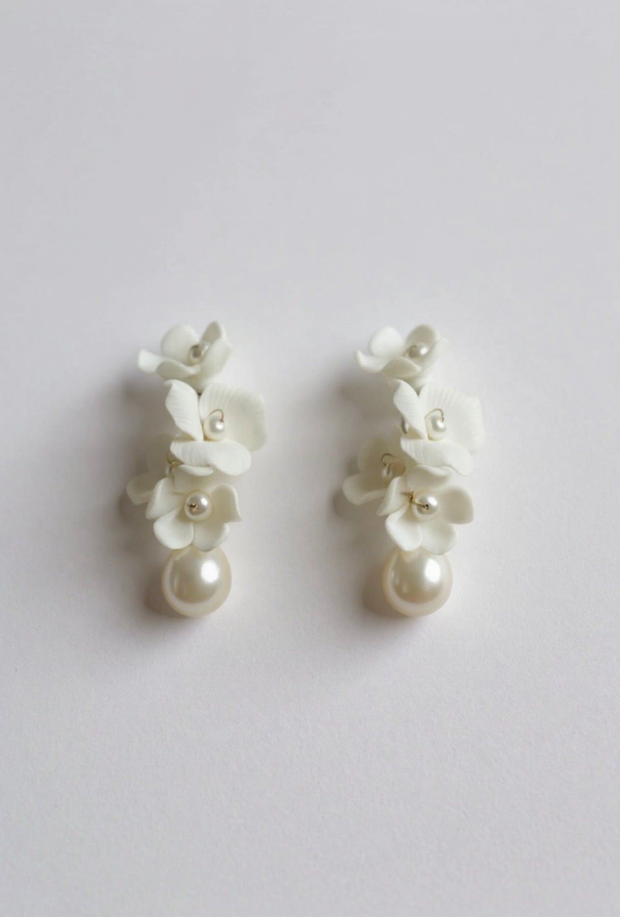 Èlise Floral And Pearl Hook Earrings