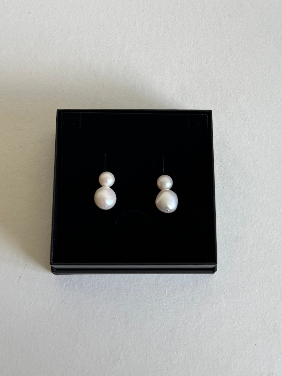 Alba Detachable Pearl Earrings