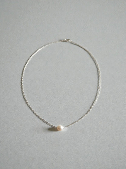 Tess Round Pearl Necklace