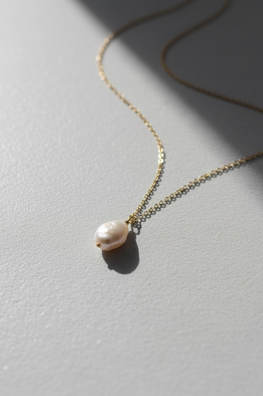 Imogen Baroque Pearl Pendant Necklace