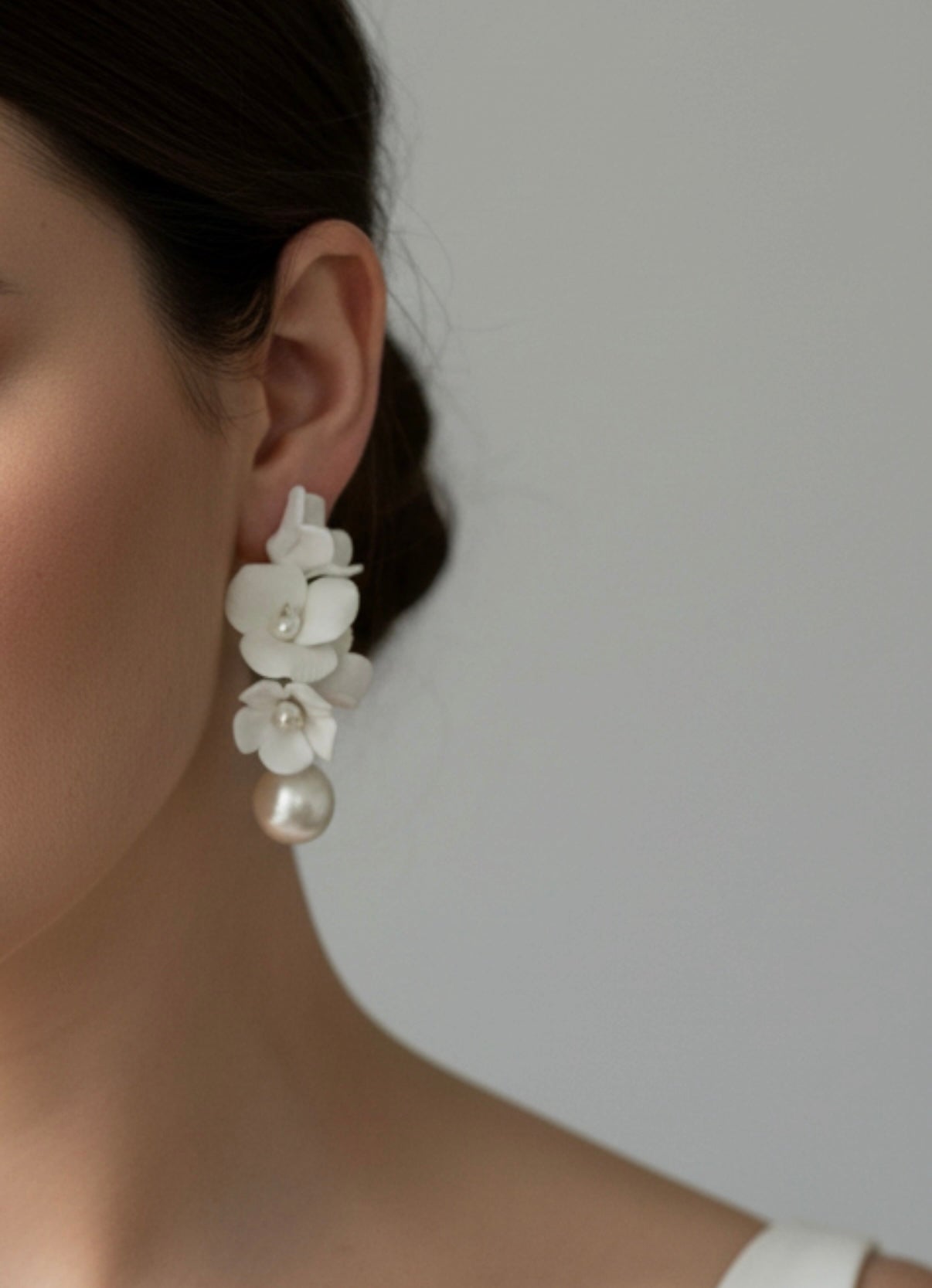 Èlise Floral And Pearl Hook Earrings