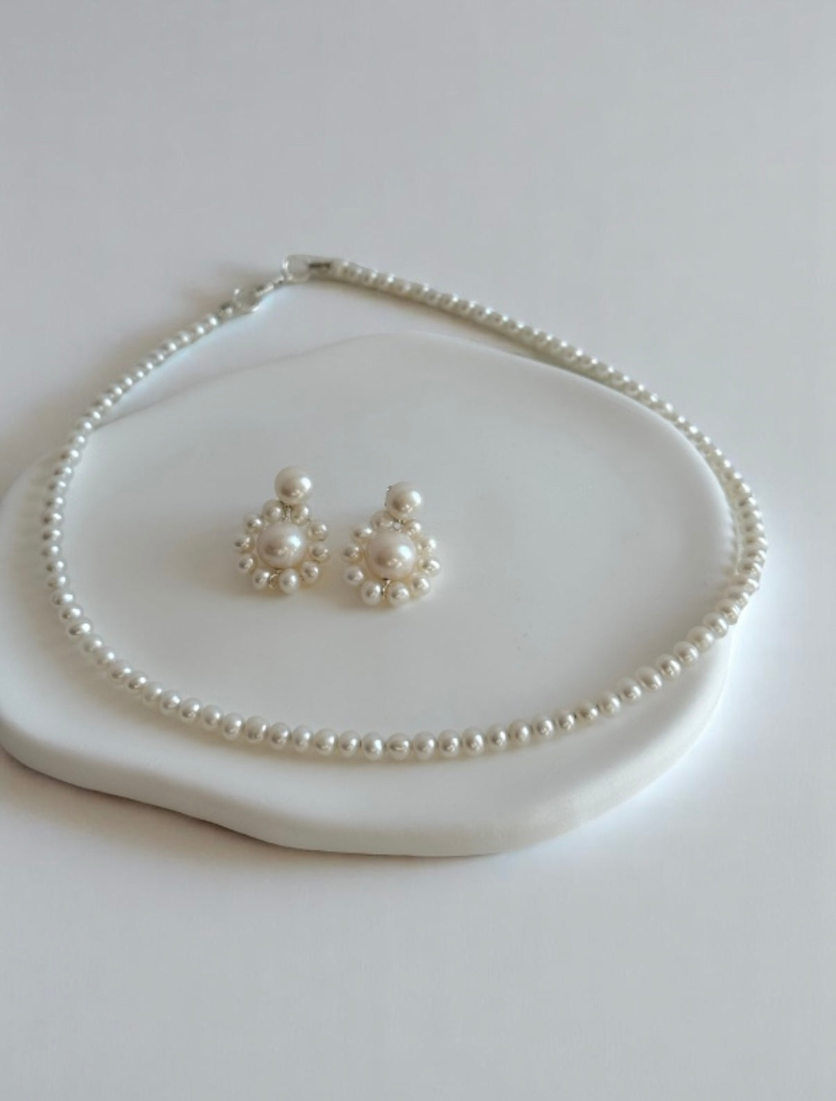 Alyssa Pearl Choker and Pearl Detachable Cluster Earrings