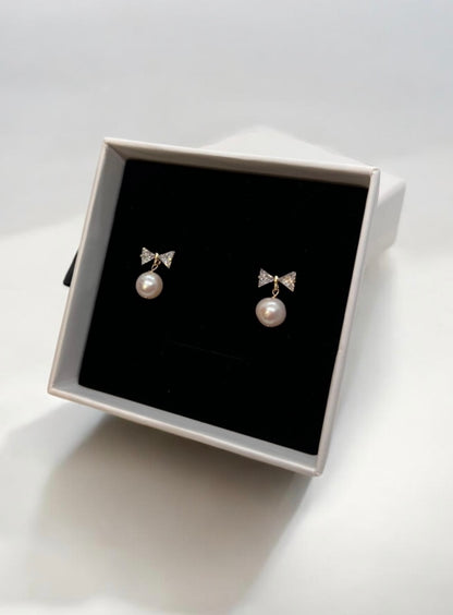 Beatrix Bow Pearl Earrings