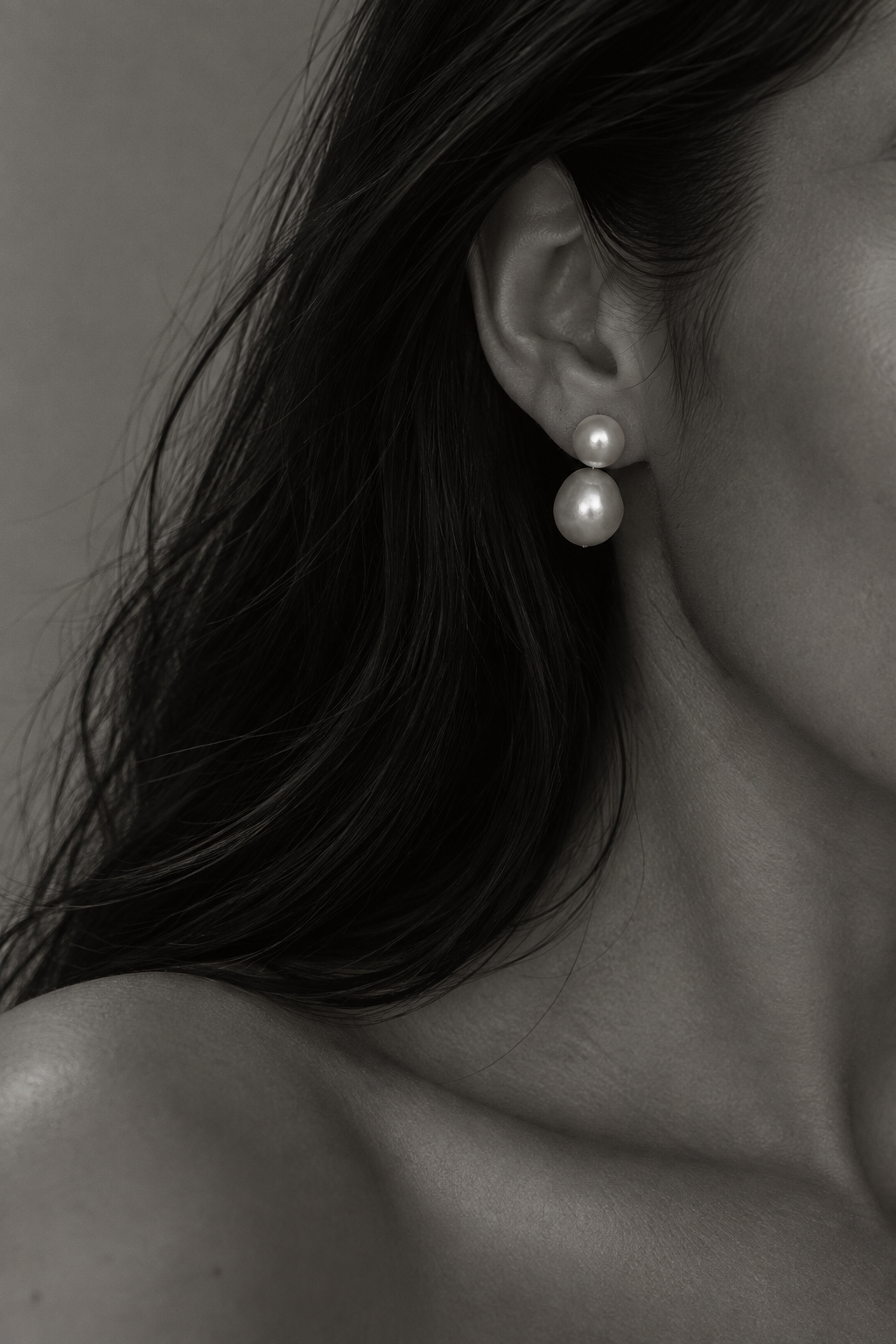 Alba Detachable Pearl Earrings